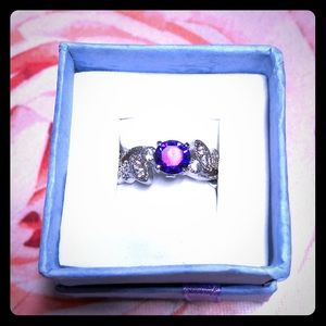 Purple flower statement cocktail fashion ring